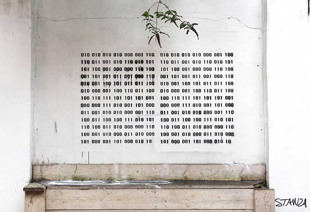 The Binary Graffiti Club by Stanza artworks in the city